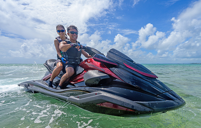 ヤマハクオリティを探求した40周年記念の水上バイク